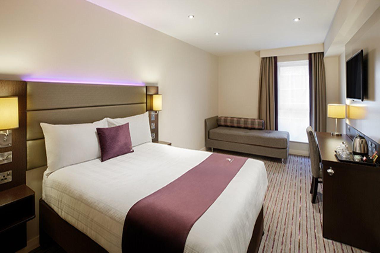 Premier Inn Dumfries Eksteriør bilde