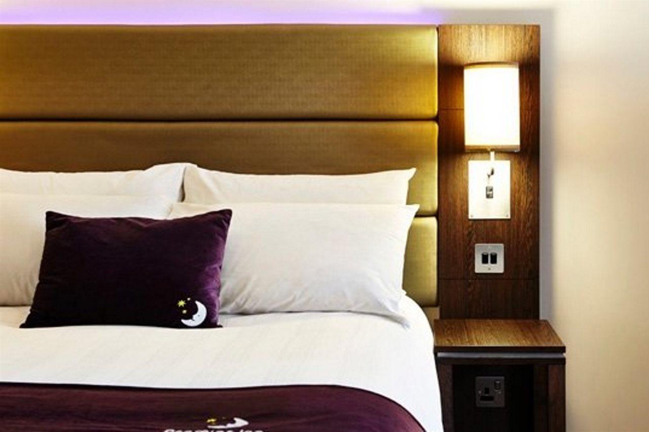Premier Inn Dumfries Eksteriør bilde